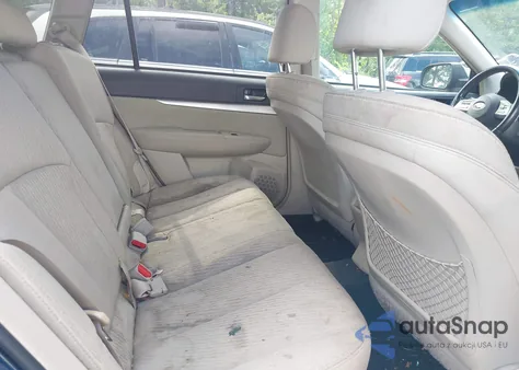 2011 Subaru Outback 2.5I Premium z USA, uszkodzony, nr VIN 4S4BRCCC5B3323768